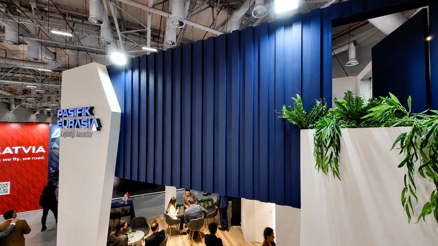 Completed custom exhibition stand from the VAV Group production archive